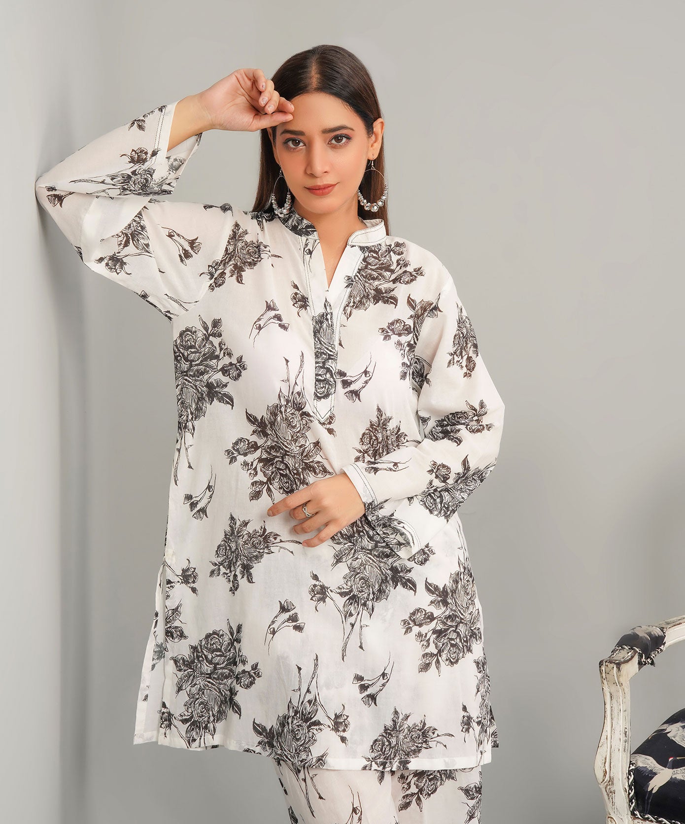 Black n White Stitched 2-Piece Floral Set