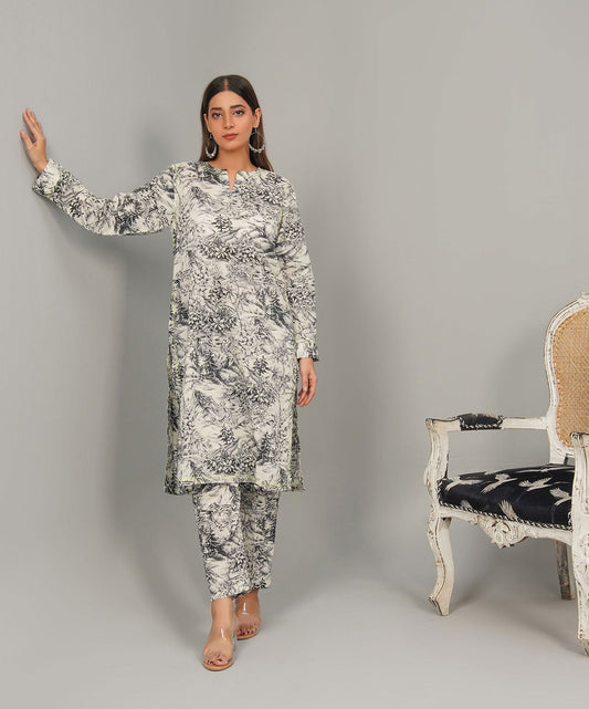 The Portrait Stitched 2-Piece Set