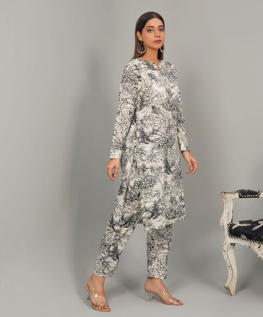 The Portrait Stitched 2-Piece Set